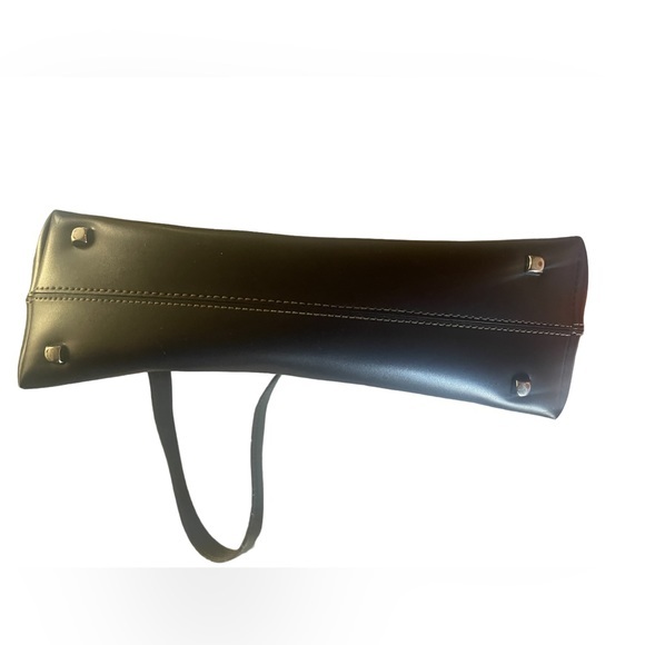 Jones New York  two-tone brown‎ purse with 2 inside zipper pockets - Picture 2 of 8